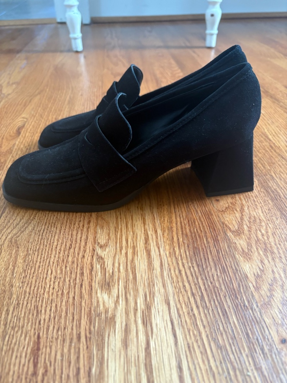 275 Central Lonzo Black Suede Square Toe Penny Loafer Pumps - Picture 6 of 7